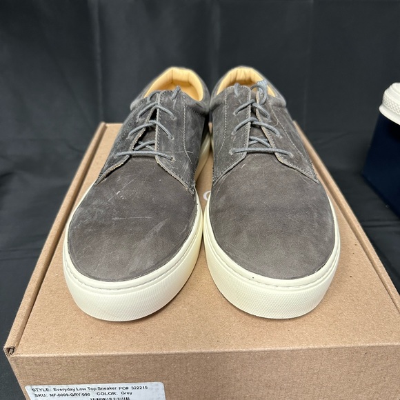 Nisolo Everyday Low Top Sneaker Size 10 - Picture 7 of 8